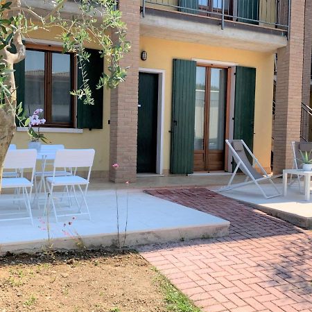 Casa Ulivi Bianco Apartment Rivoltella del Garda Bagian luar foto