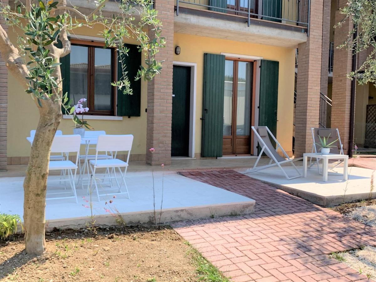 Casa Ulivi Bianco Apartment Rivoltella del Garda Bagian luar foto